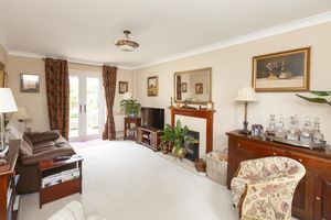 Sitting Room- click for photo gallery